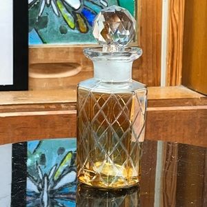 ANTIQUE CRYSTAL BOTTLE perfume oil RARE & BEAUTIFUL